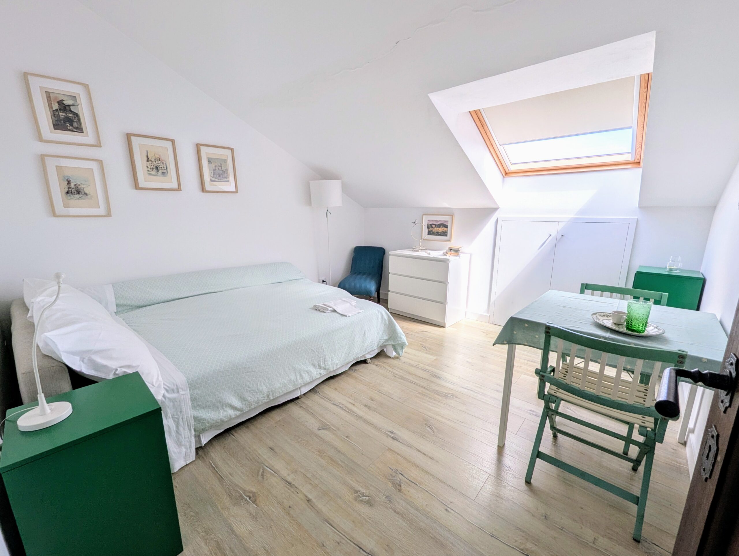 PXL_20250510_092210618.RAW-01.COVER~2